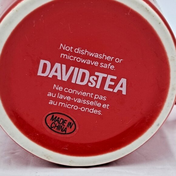 Davids Tea The Perfect Mug Hedgehog Winter Snowflakes and Stars Red 12 oz Cup - Picture 6 of 7